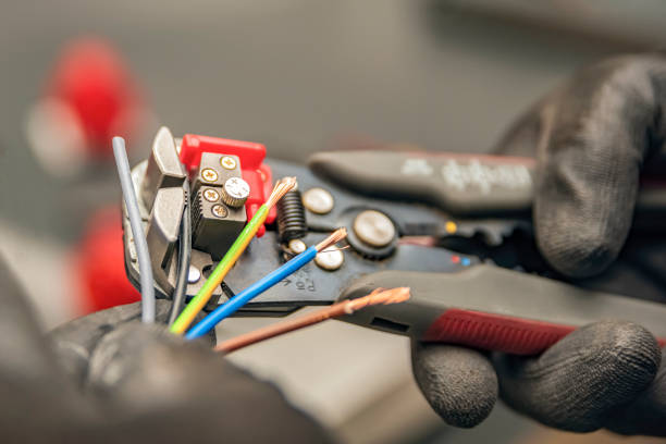 Best Licensed Electrician  in Hillandale, MD